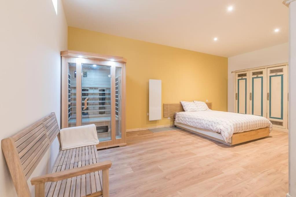 Ferienwohnung Loft Ancienne Banque De France Le Puy-en-Velay Exterior foto